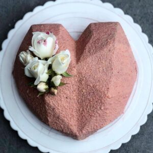 Муссовый  торт (розовый )